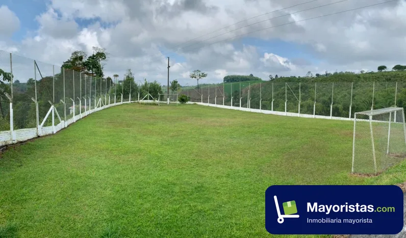 Finca ganadera de 3,8 ha en Pereira, Risaralda — foto 9 de 9