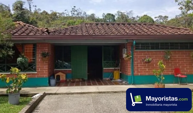 Lote de 1,4 ha en Guatapé, Antioquia