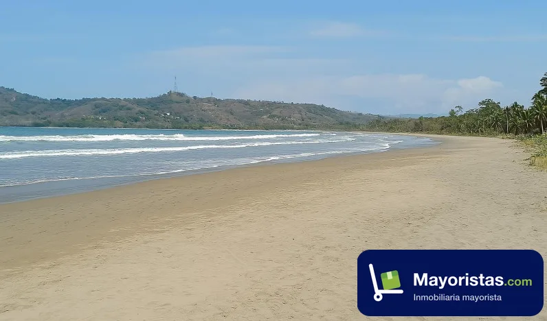 Finca ganadera de 1.513 ha en Puerto Escondido, Córdoba