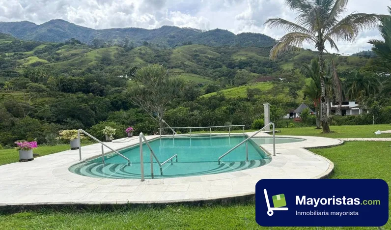 Lote de 2 ha en Barbosa, Antioquia