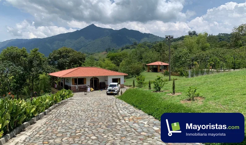 Lote de 0,3 ha en Venecia, Antioquia