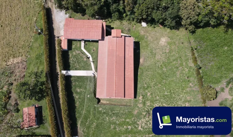 Finca ganadera de 37 ha en Ebéjico, Antioquia