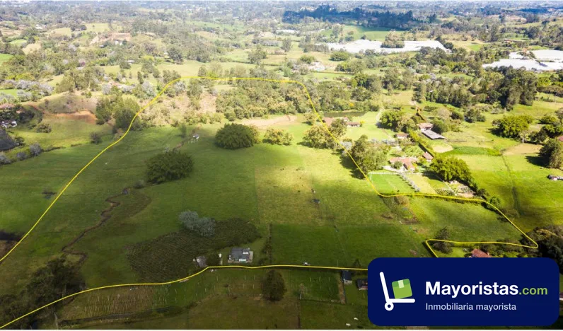 Finca ganadera de 10,7 ha en Rionegro, Antioquia — foto 9 de 10