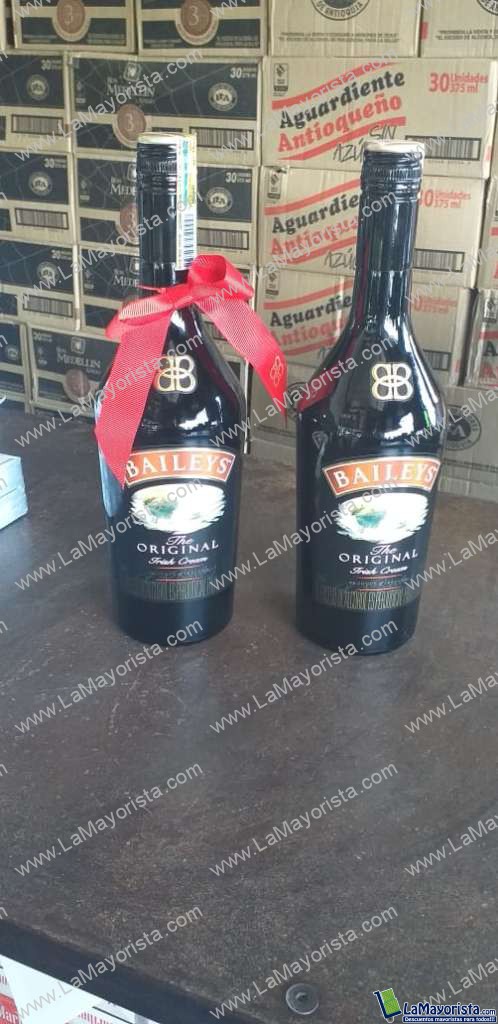 crema de whisky Baileys X 700