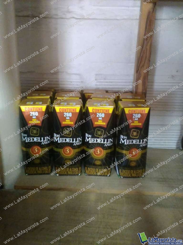 Ron Medellín Botella Tetra 1/4