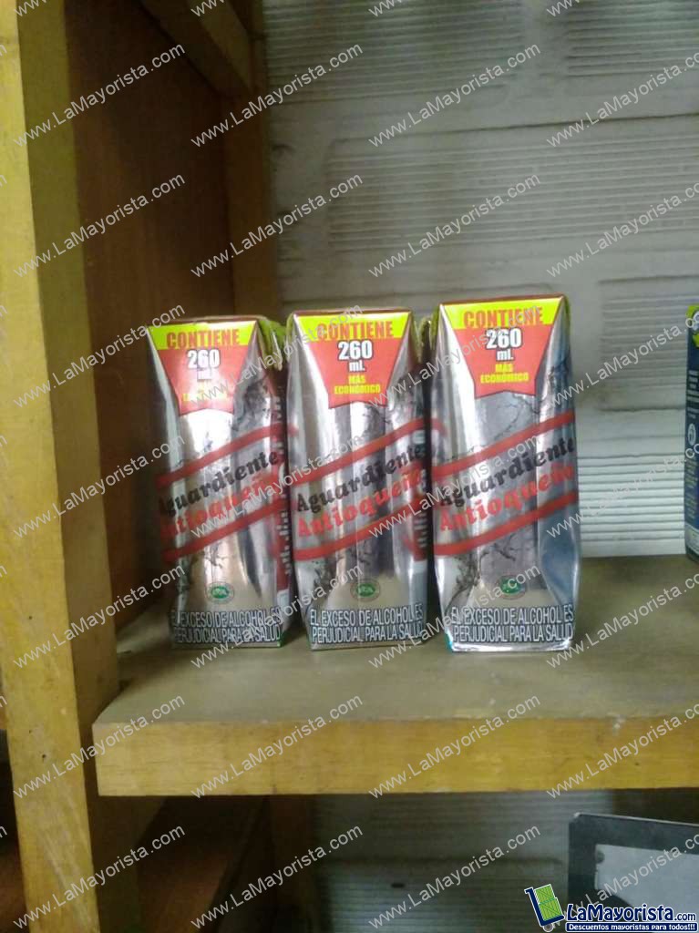 Aguardiente Antioqueño 1/4 Tetra