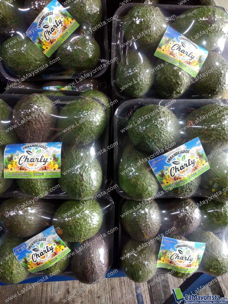 Aguacate Hass en bandeja