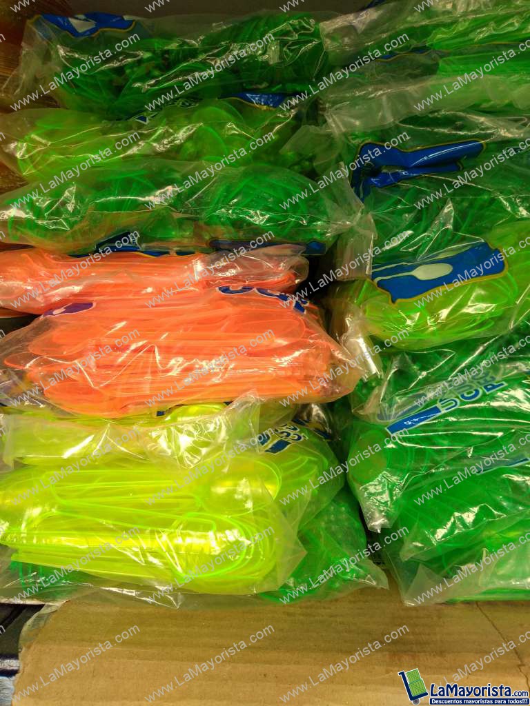 Cucharas pequeña desechable paquete x 100 unidades