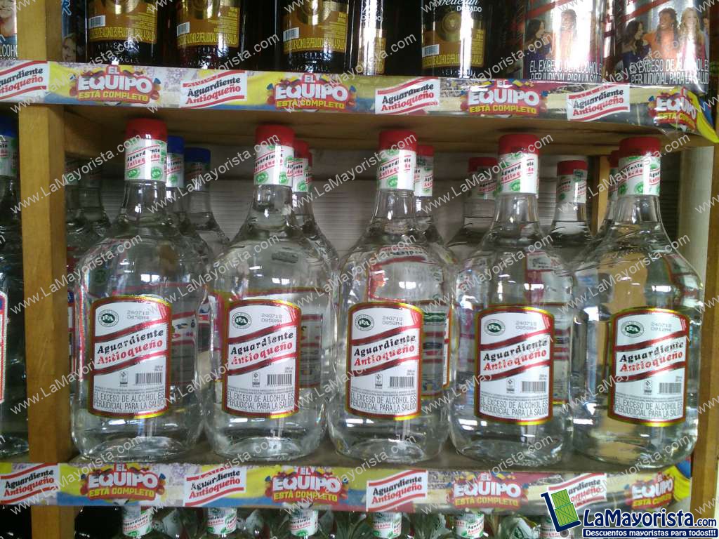 Aguardiente antioqueño tapa roja garrafa