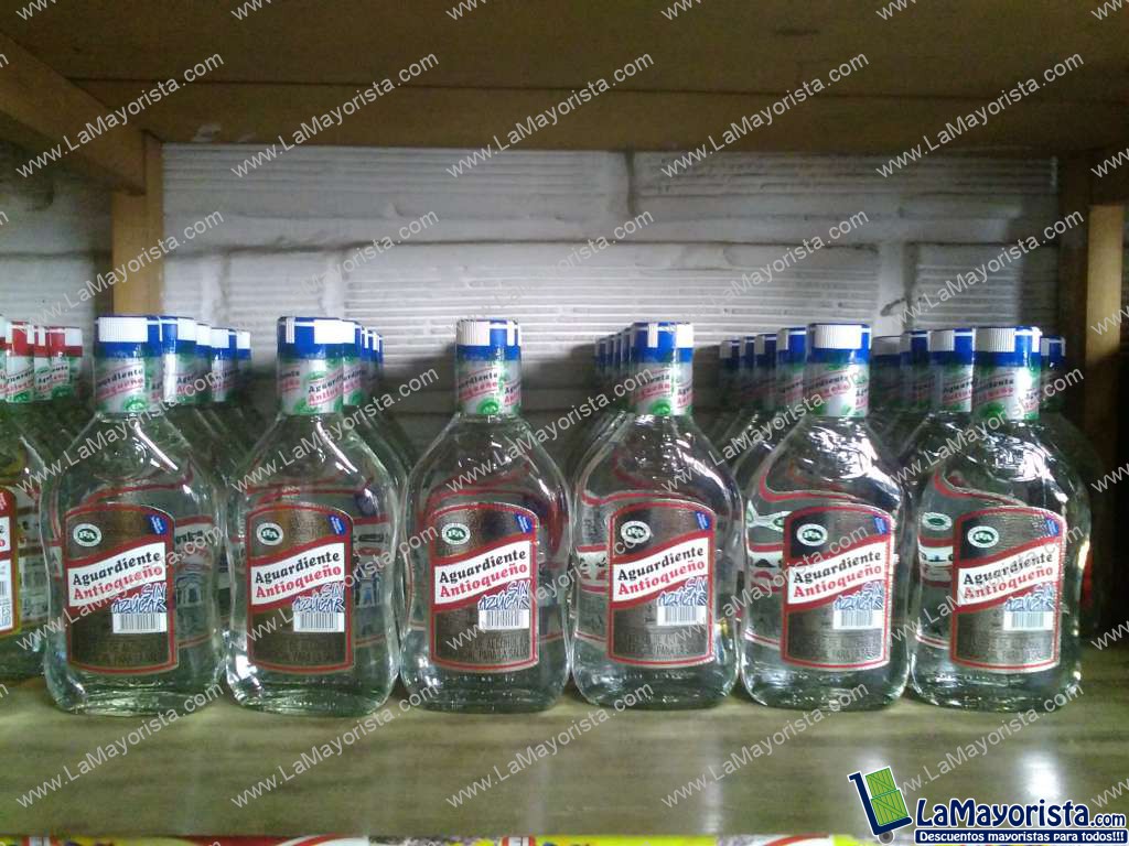 Aguardiente Antioqueño sin azucar media
