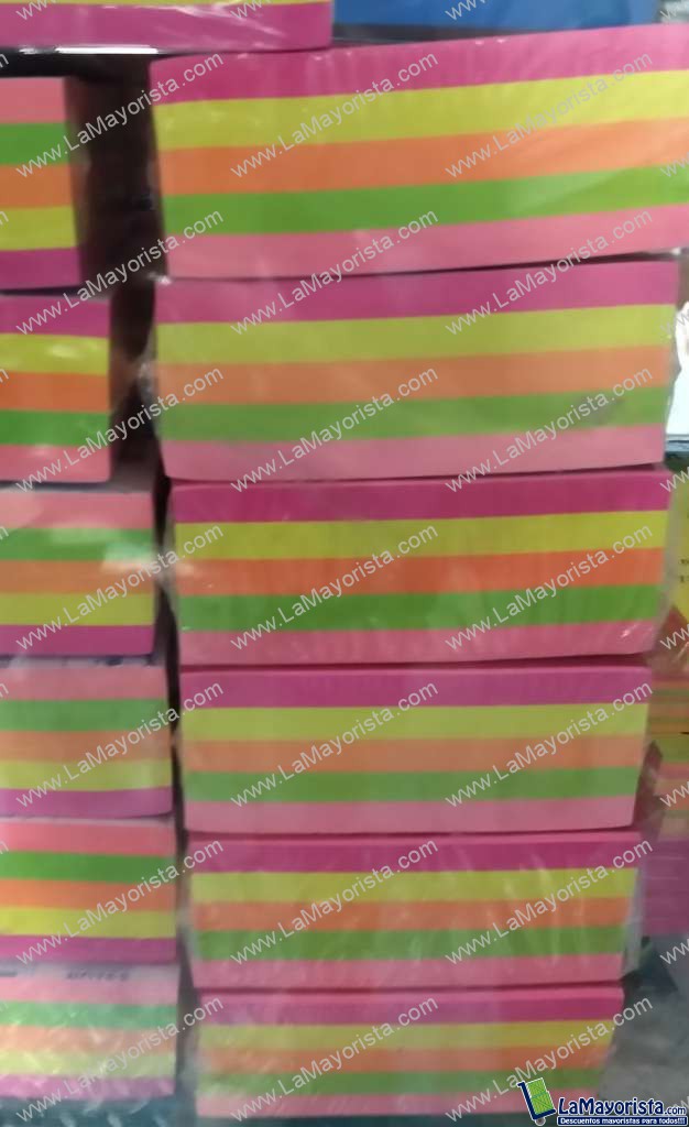 Taco de notas adhesivas x 320 unidades