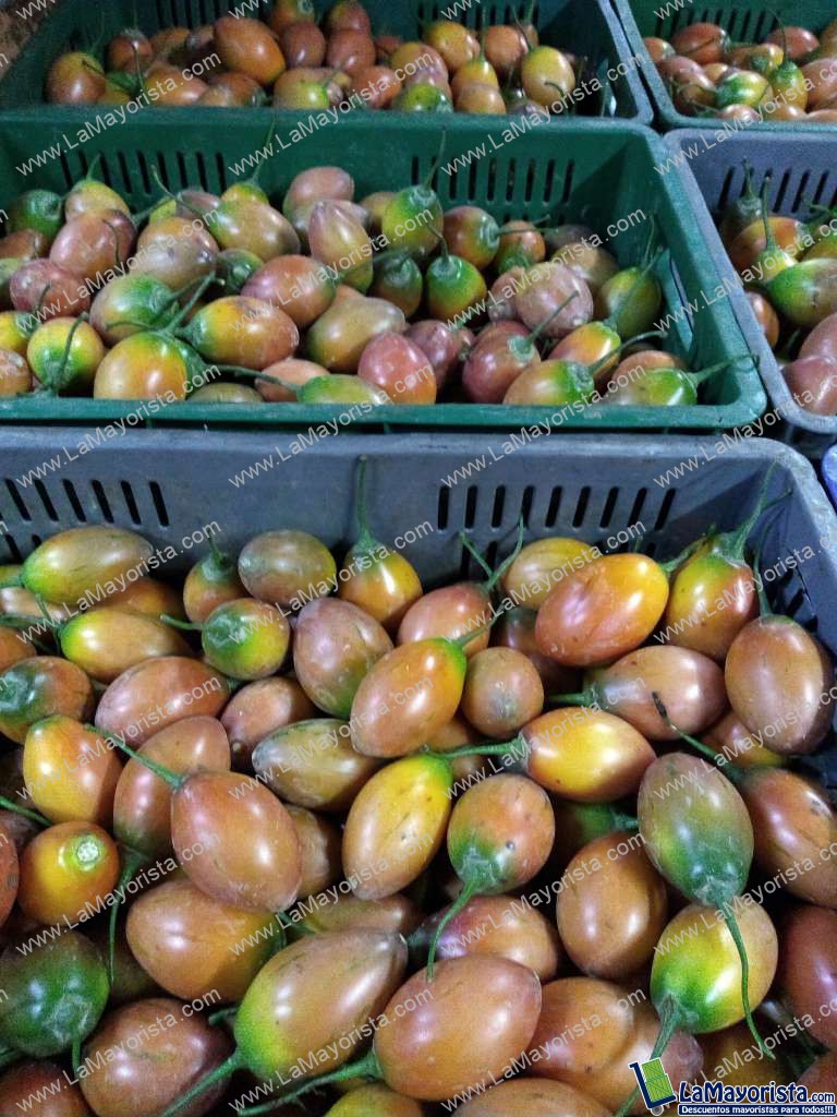 Tomate de árbol
