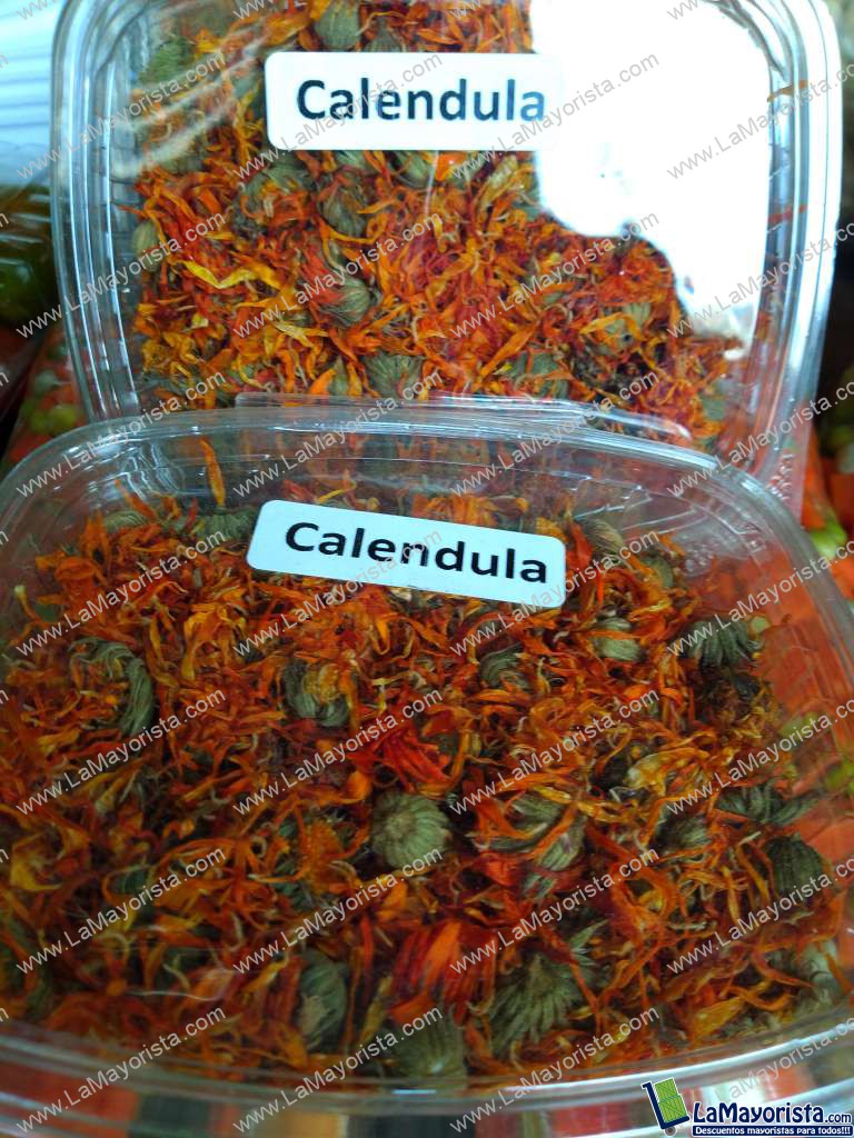 Caléndula en bandeja