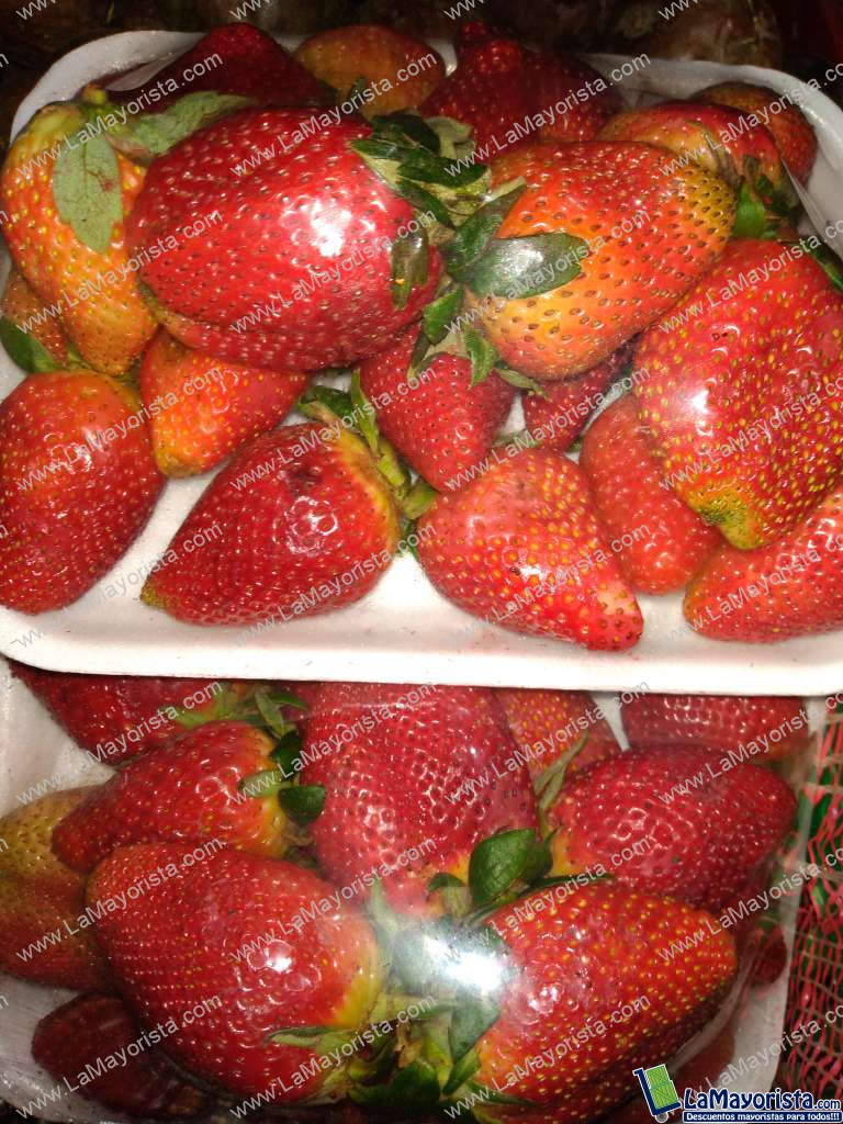 Fresa jumbo en bandeja