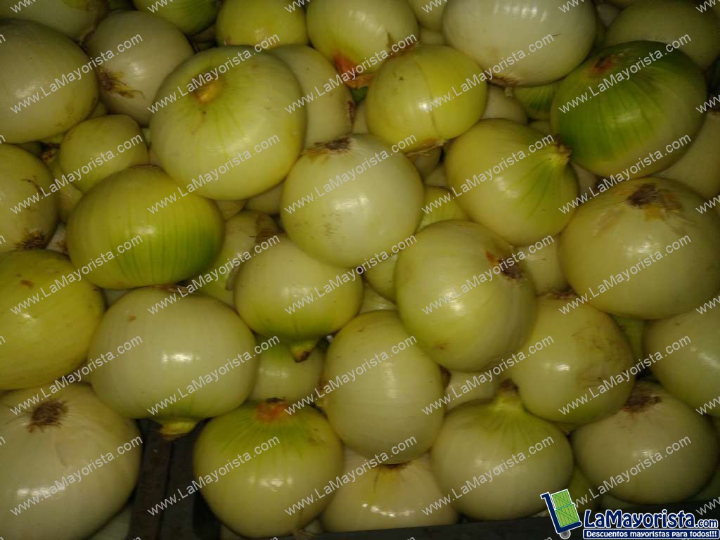 Cebolla de huevo pelada