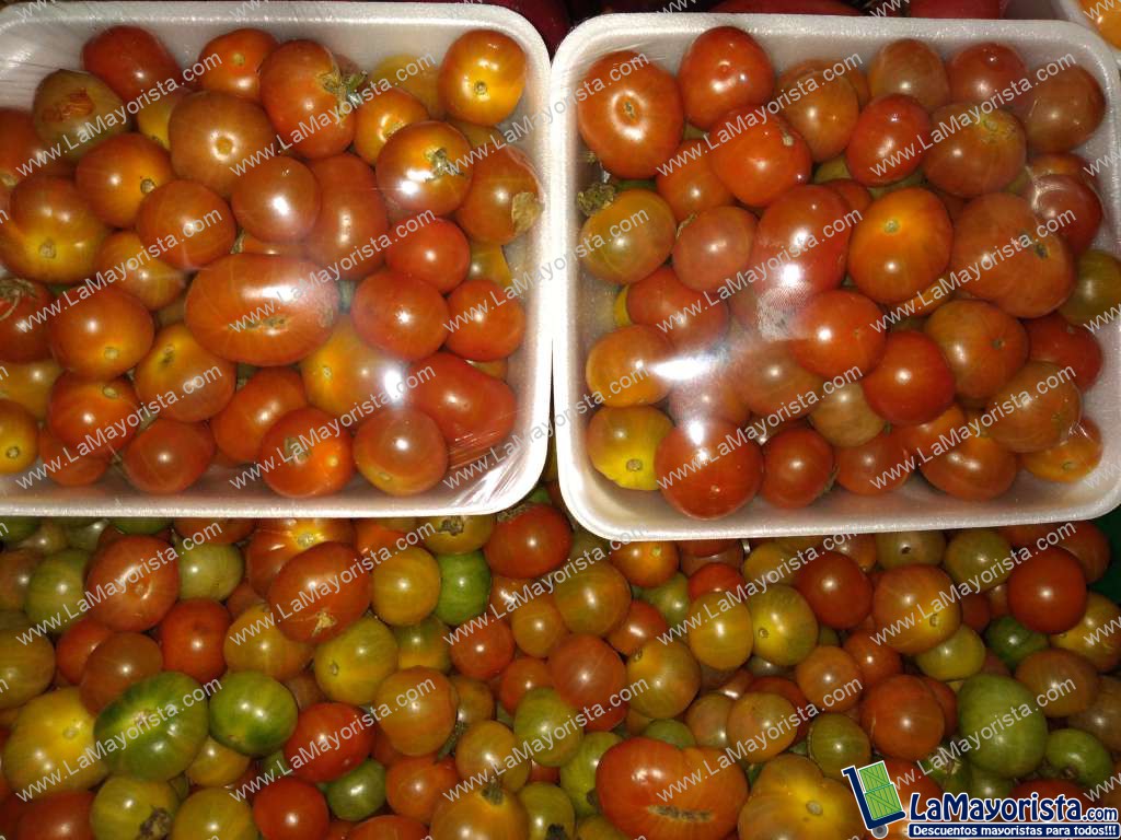 Tomate Cherry en bandeja