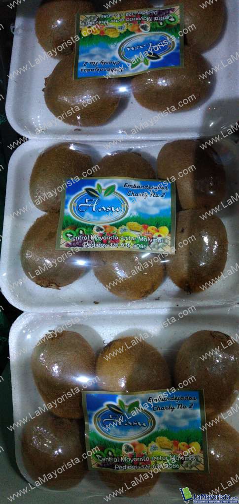 Kiwi en bandeja