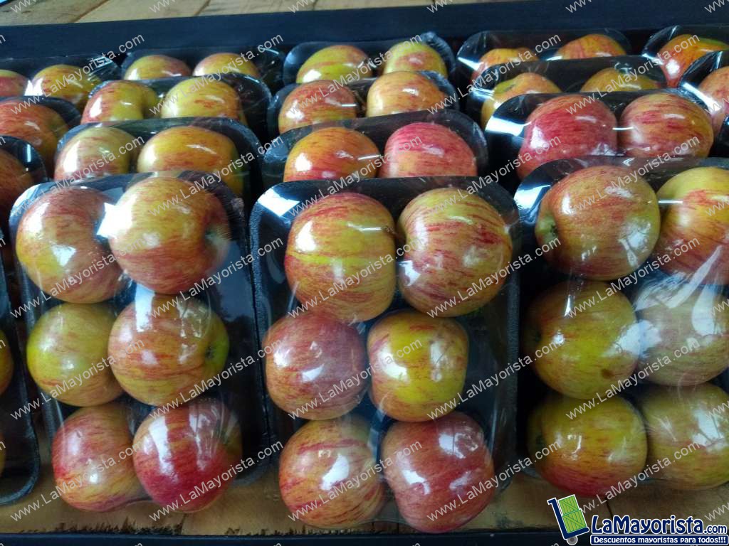 Manzana gala en bandeja