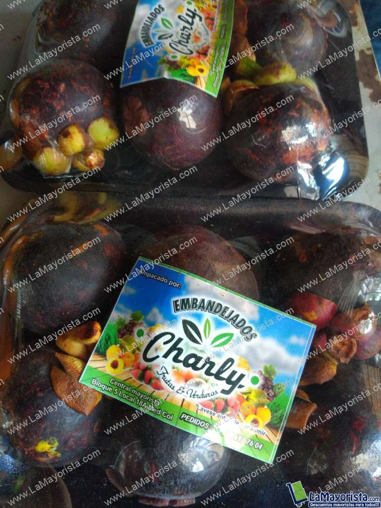 Mangostino en bandeja