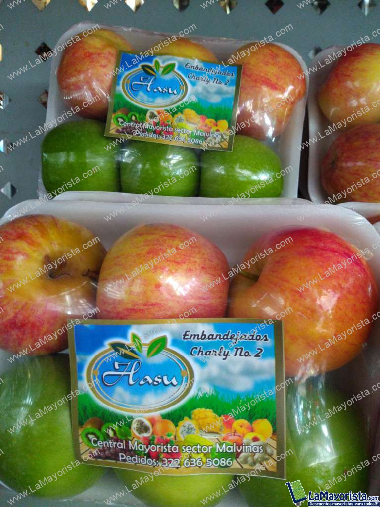 Manzana gala y verde en bandeja