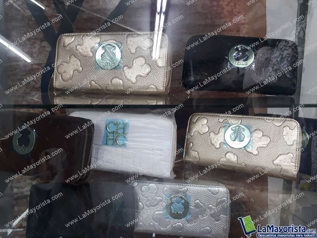 Cartera triple A