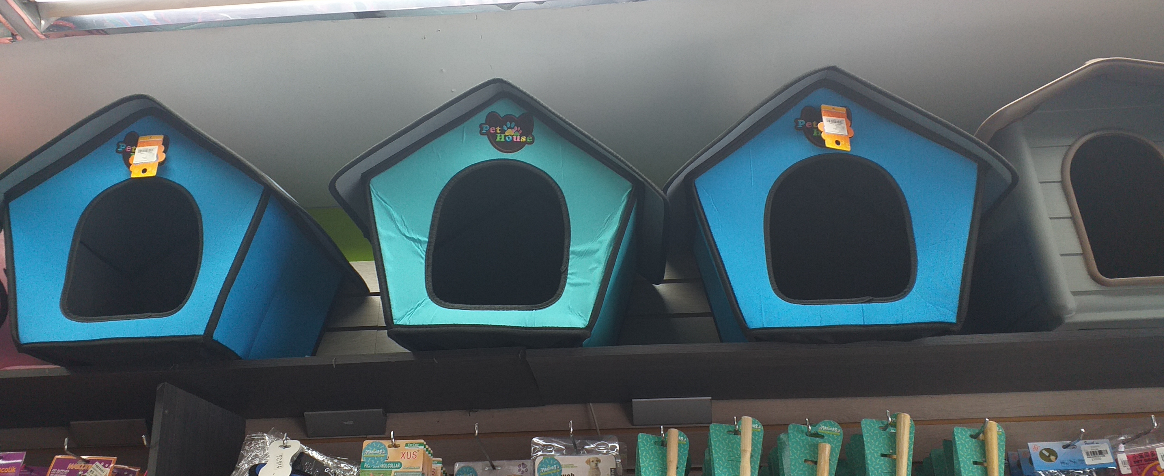 Casa desarmable para perros y gatos