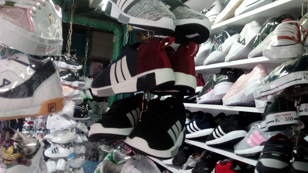 Zapatos para dama y caballero