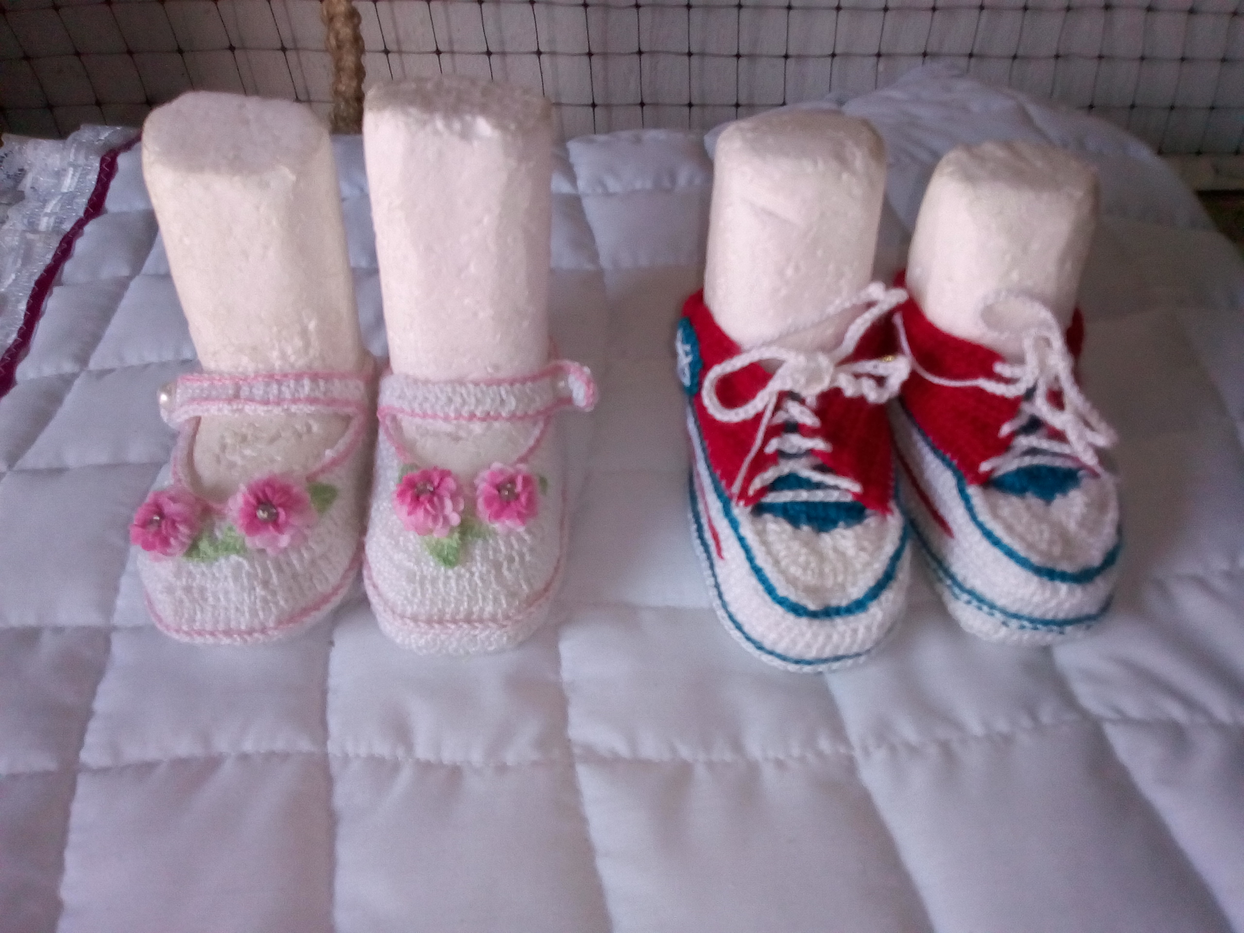 Zapato para bebé tejido en crochet