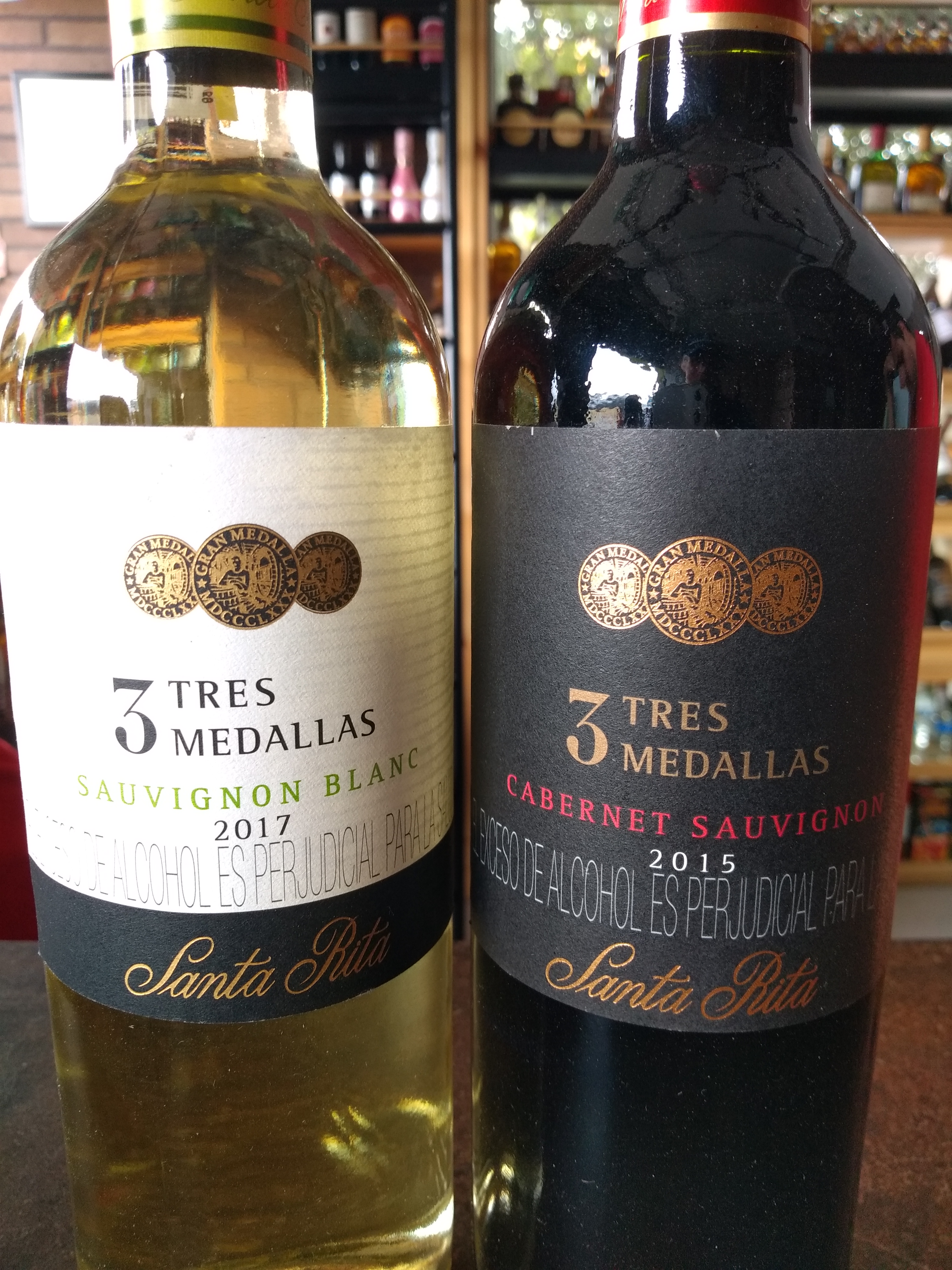 Vino 3 tres medallas x 750