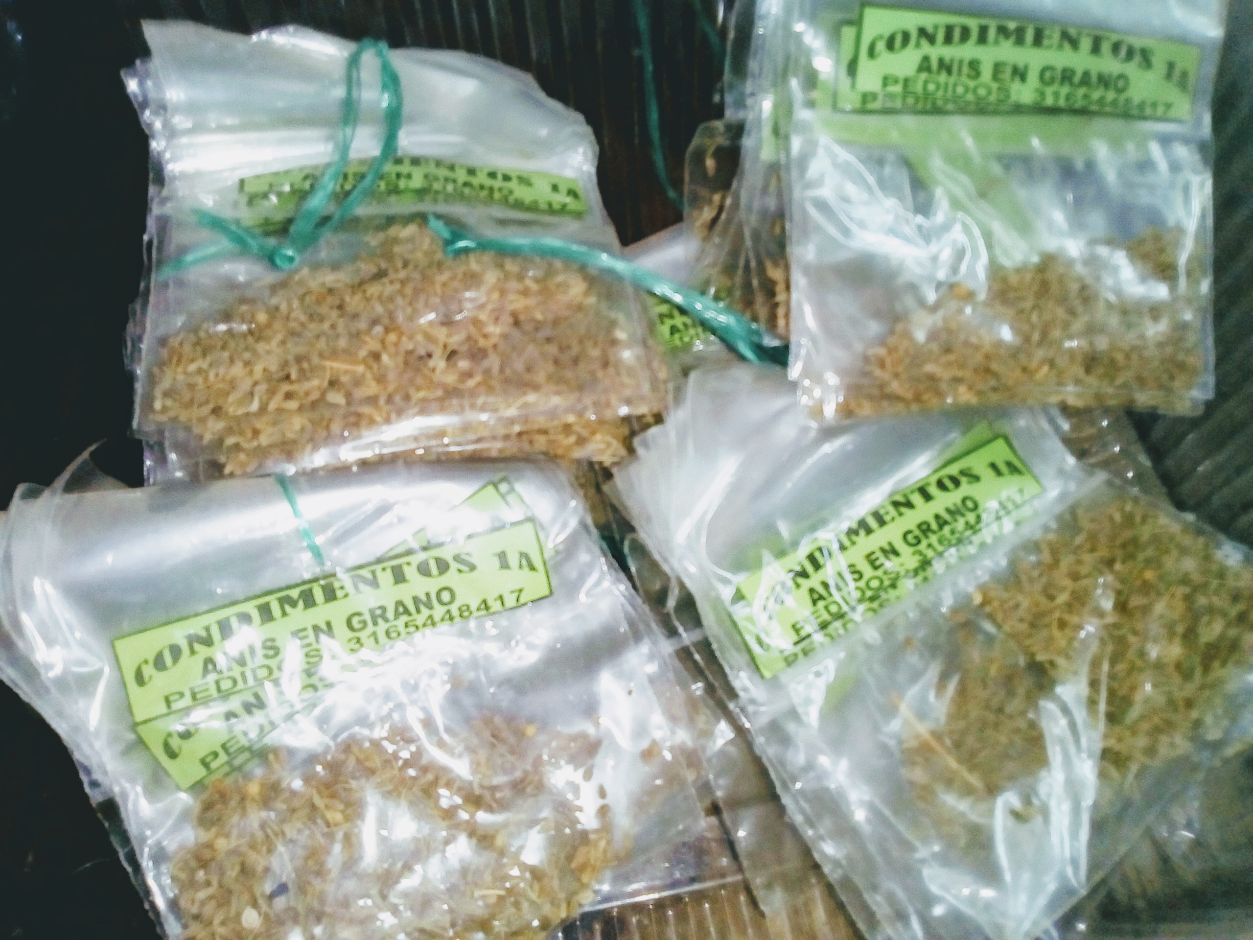 Anís en grano en bolsa x 14 unidades