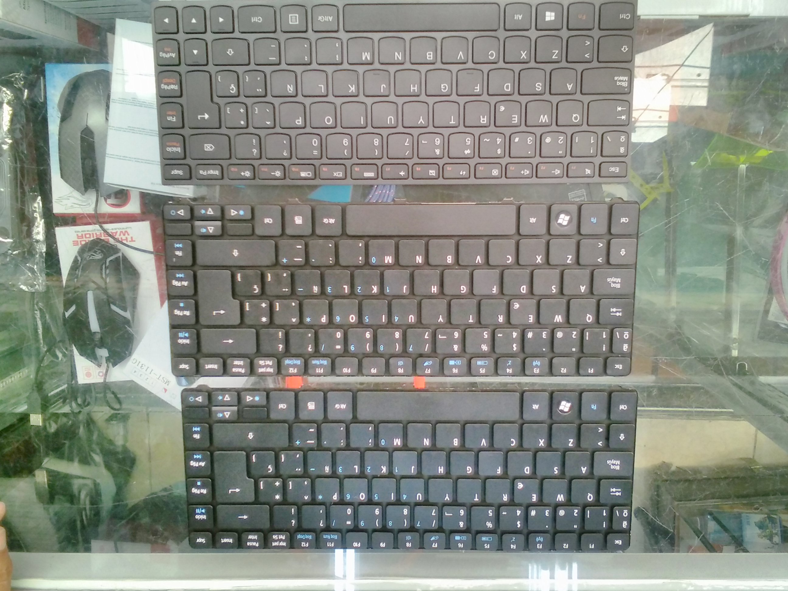 Teclado HP universal instalado