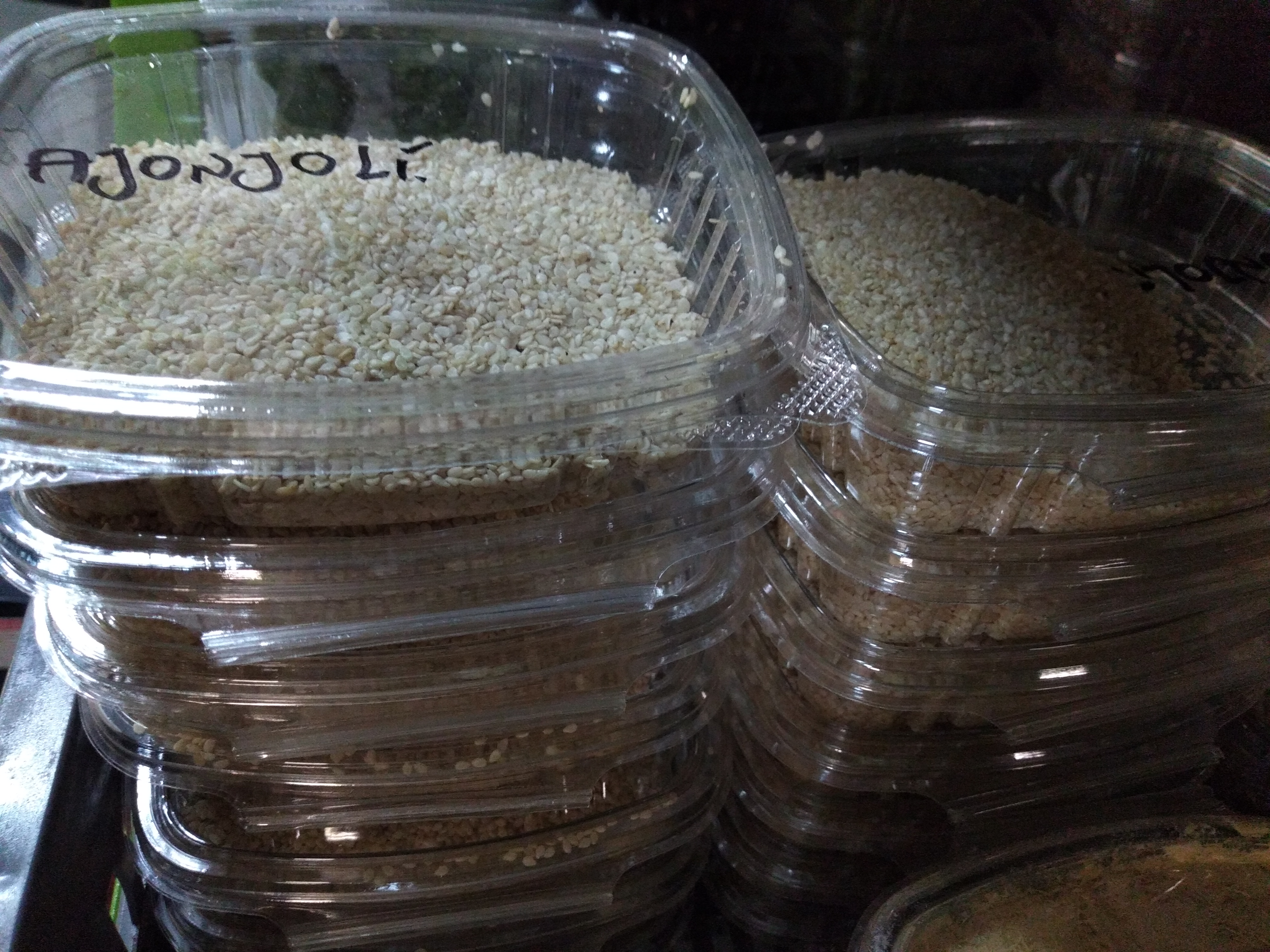 Ajonjolí bandeja