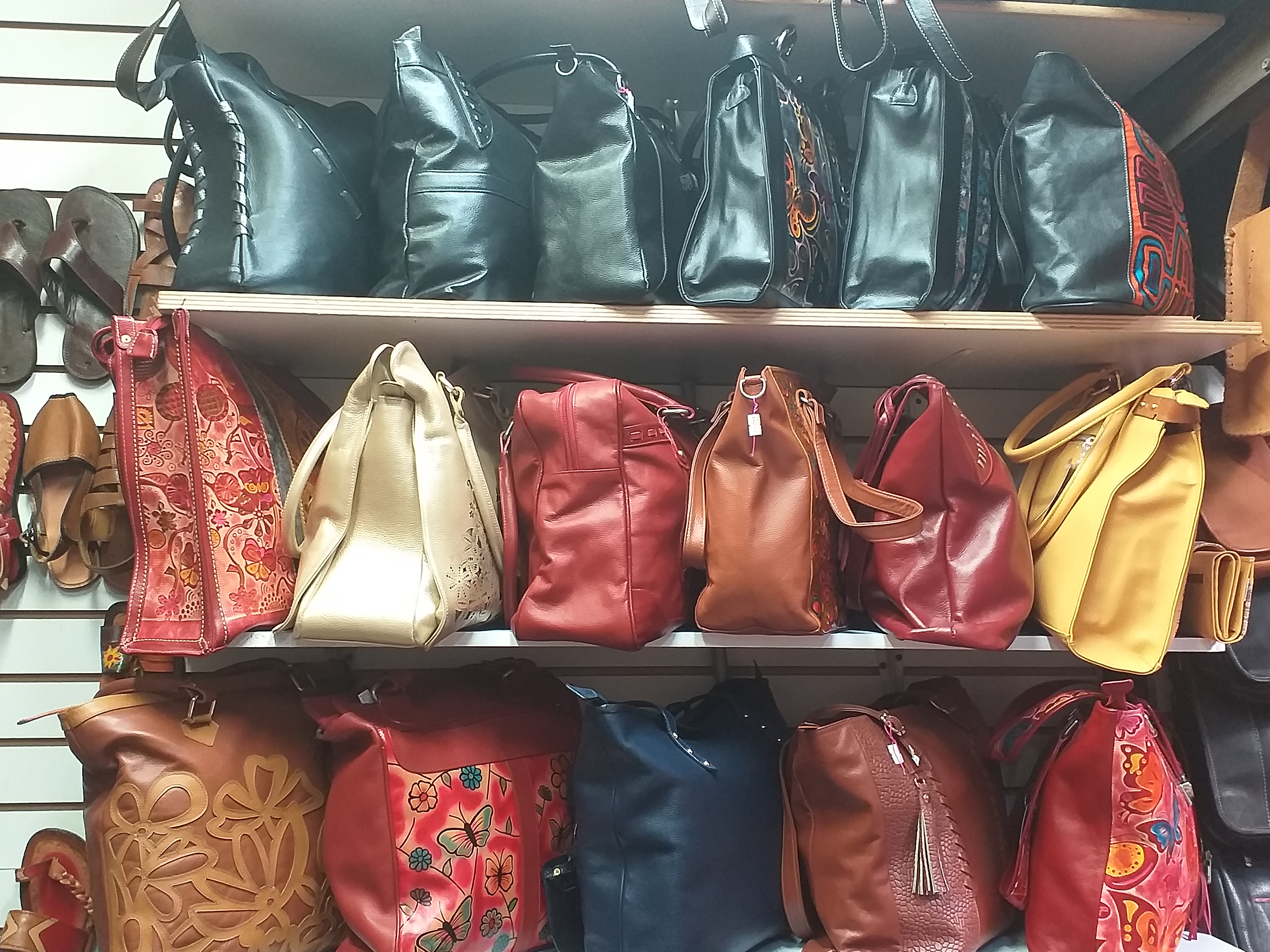 Bolsos en cuero