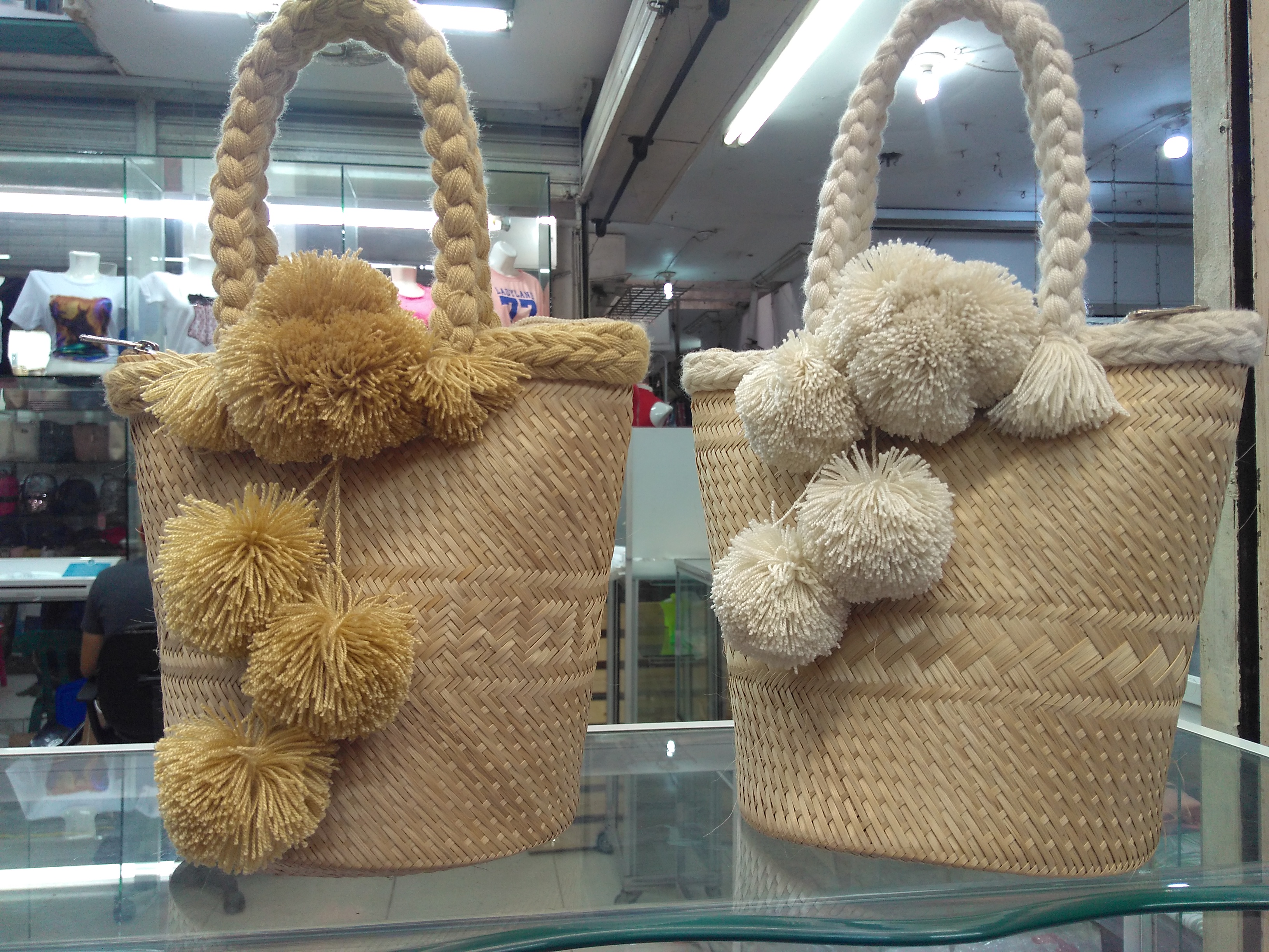 Cartera wayu elegante