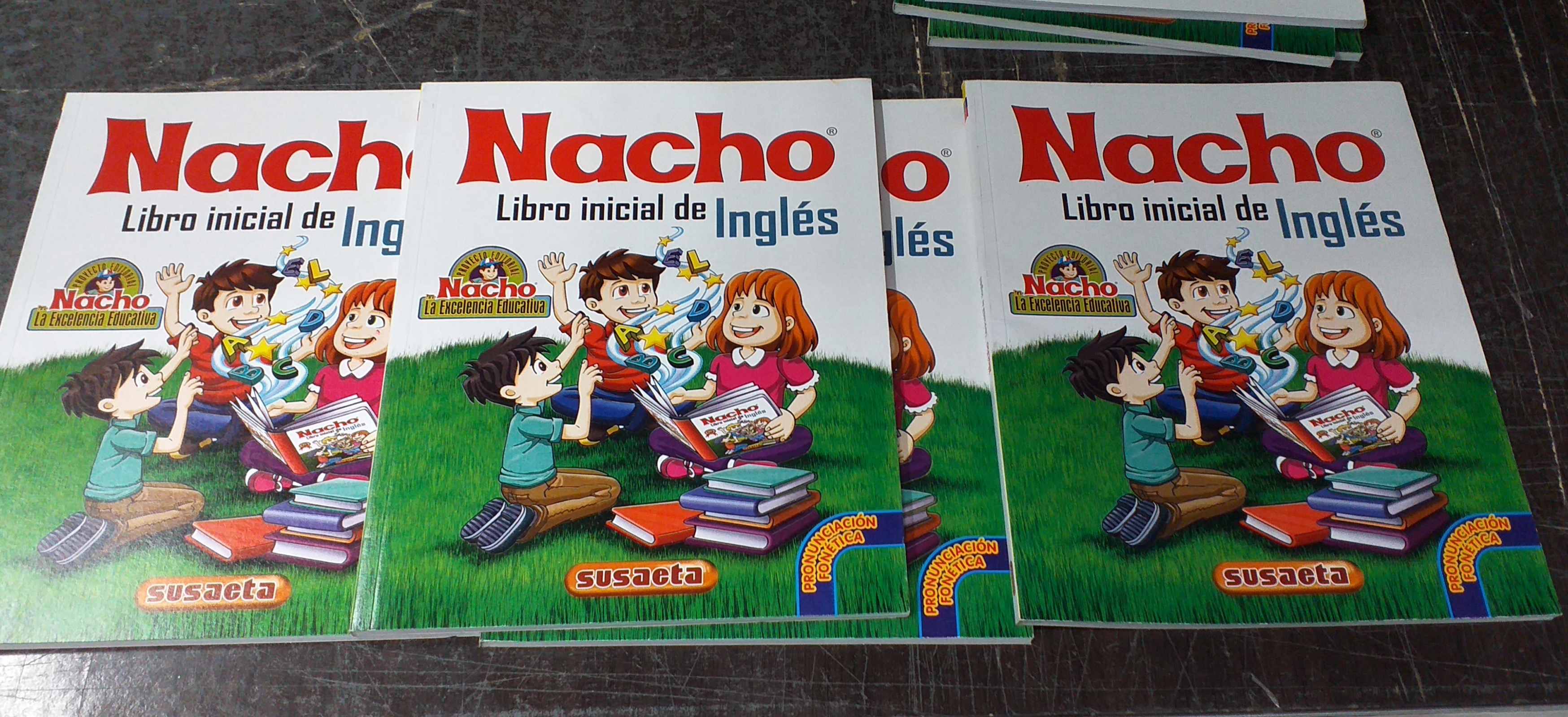 NACHO libro inicial de ingles