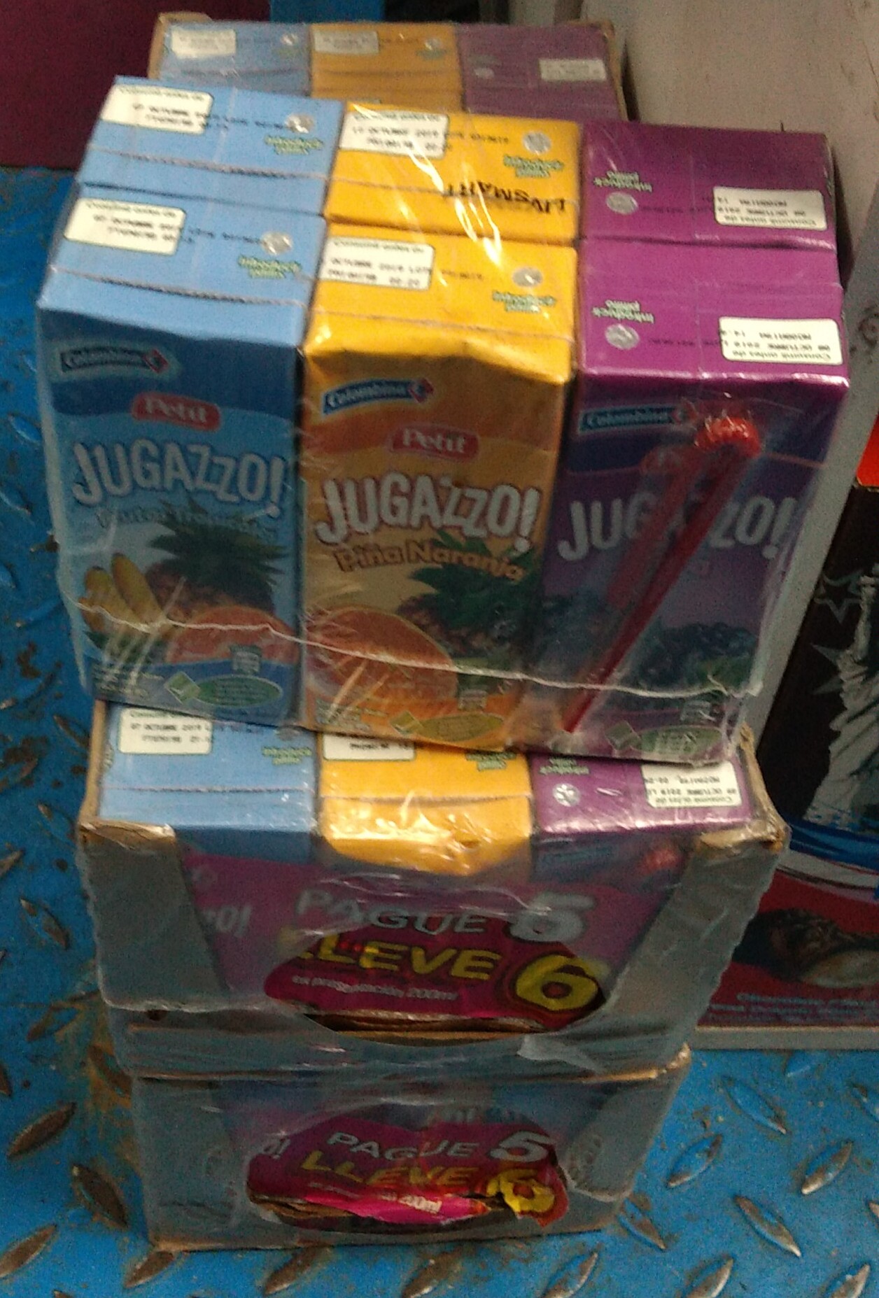 Jugazzo Colombina caja x 6 unidades