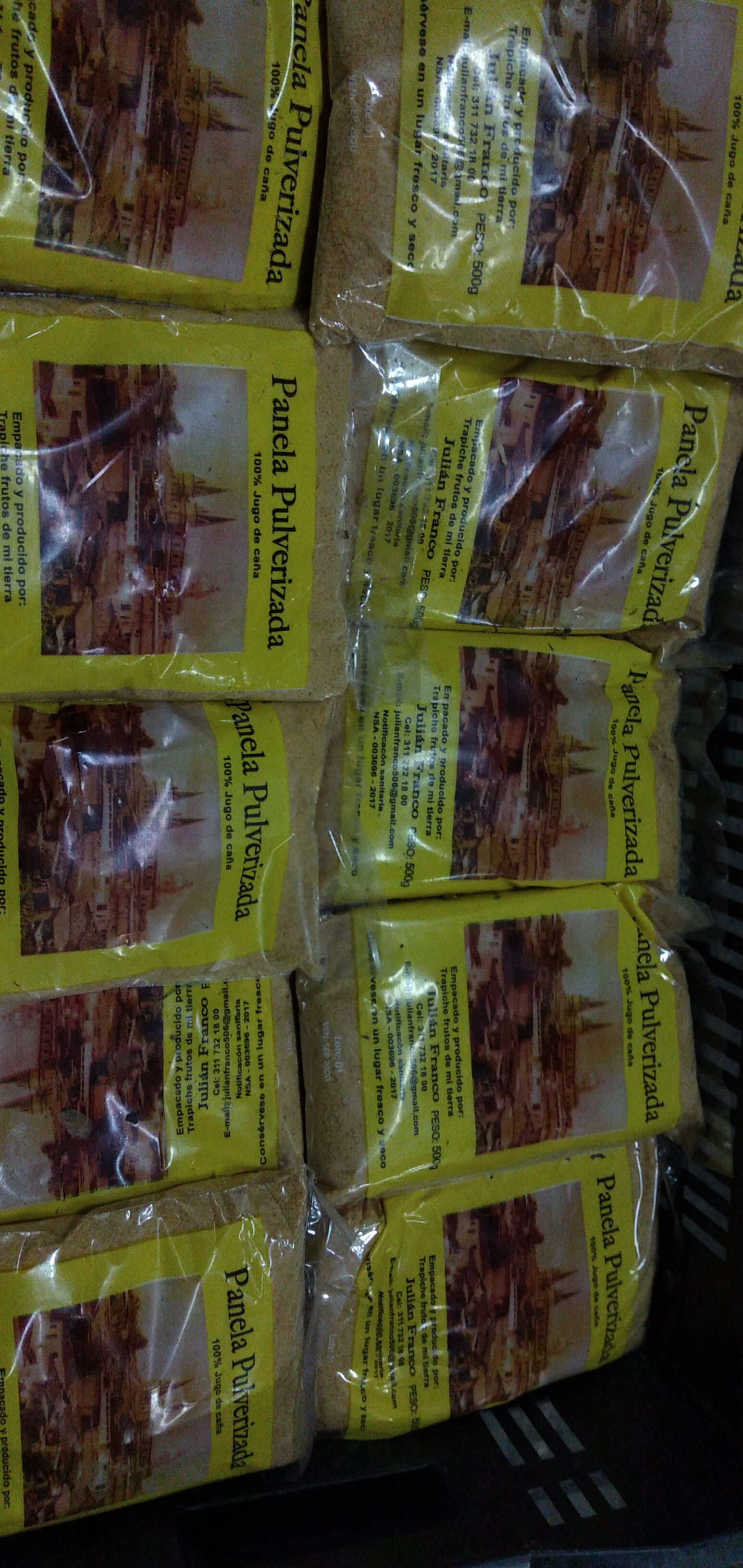 Panela pulverizada x 500 gm