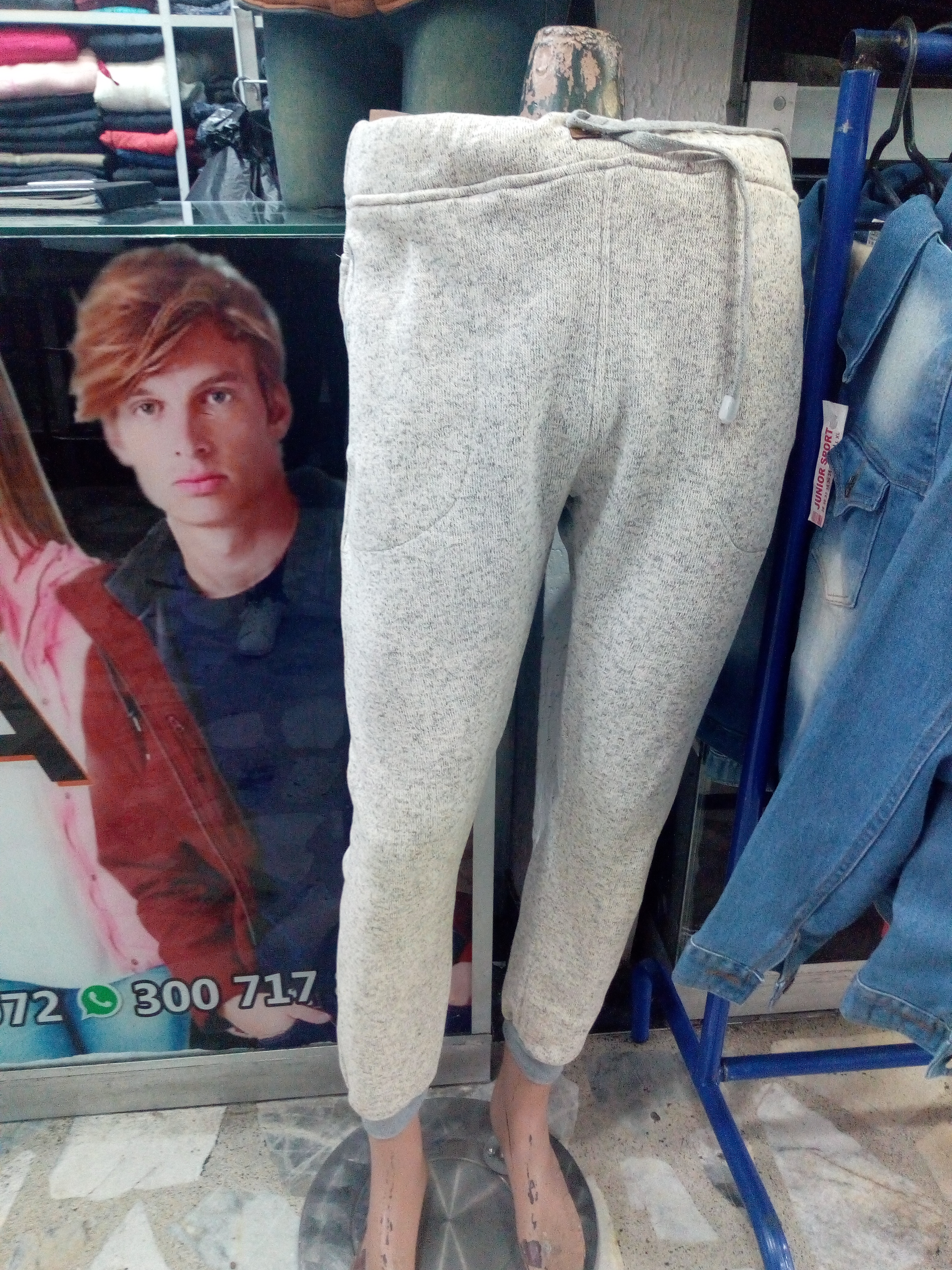 Jogger algodón perchado