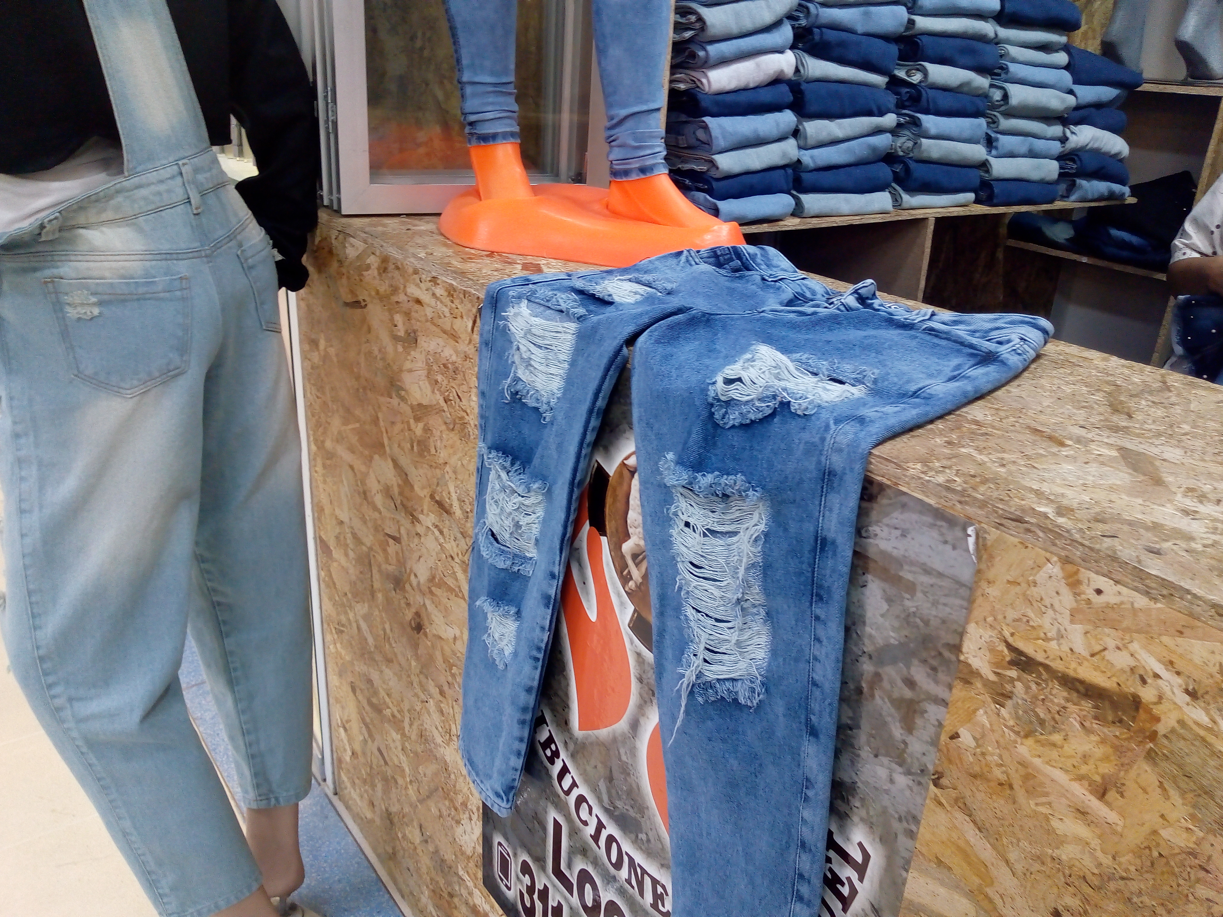Jean baby flow tela rígida talla 4 a 14
