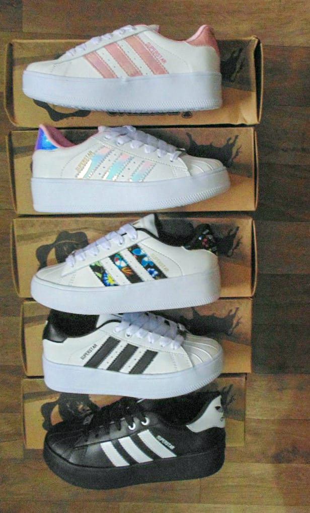 Tenis adidas super star