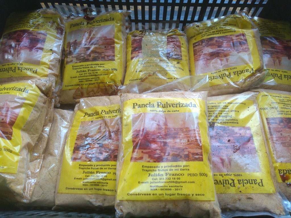 Panela pulverizada x 500 gm