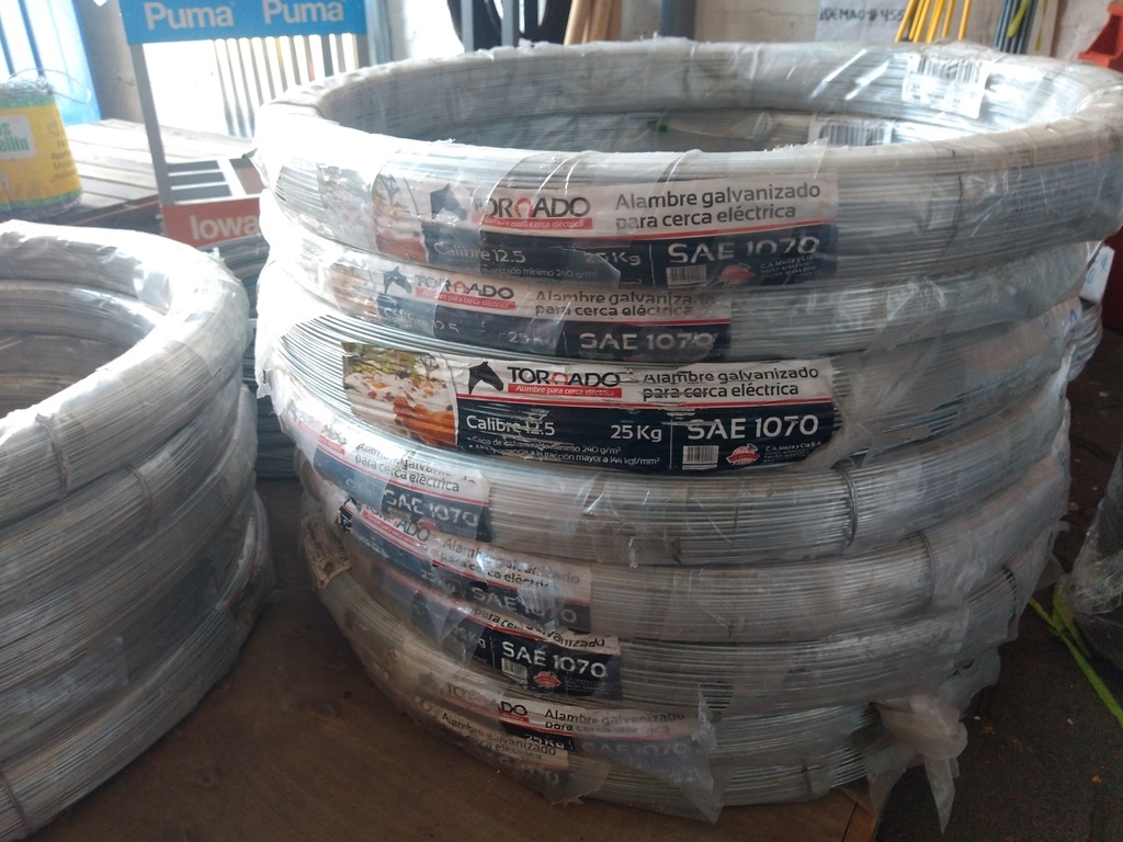 Alambre para cerca eléctrica Calibre 12.5 y 14 x 25 kilos