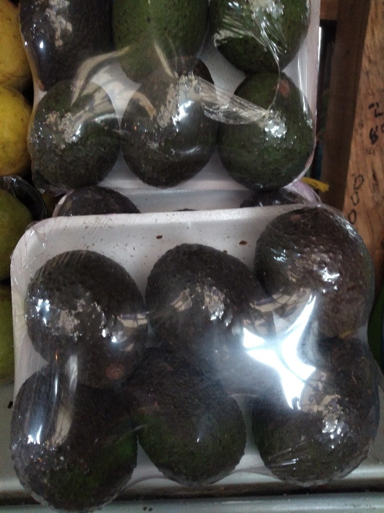 Aguacate Hass bandeja