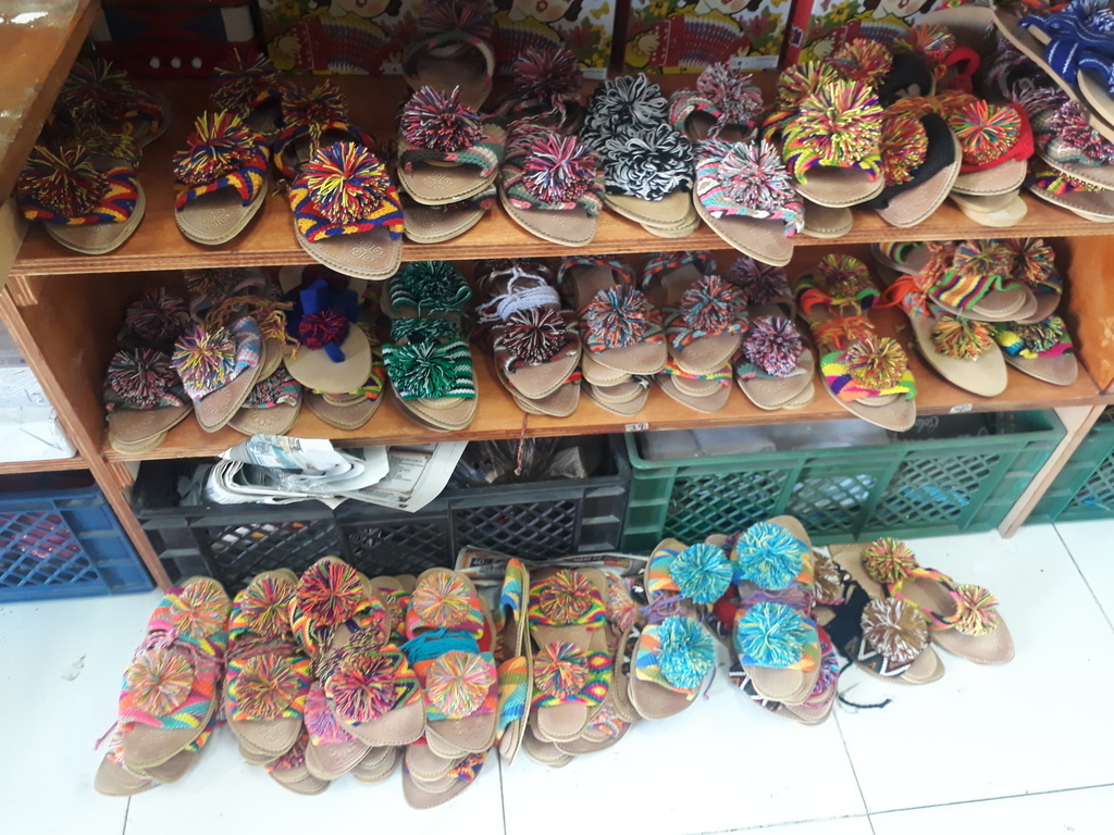 Sandalias tejidas