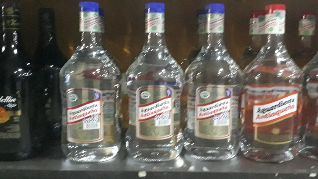 Garrafa de Aguardiente tapa Azul