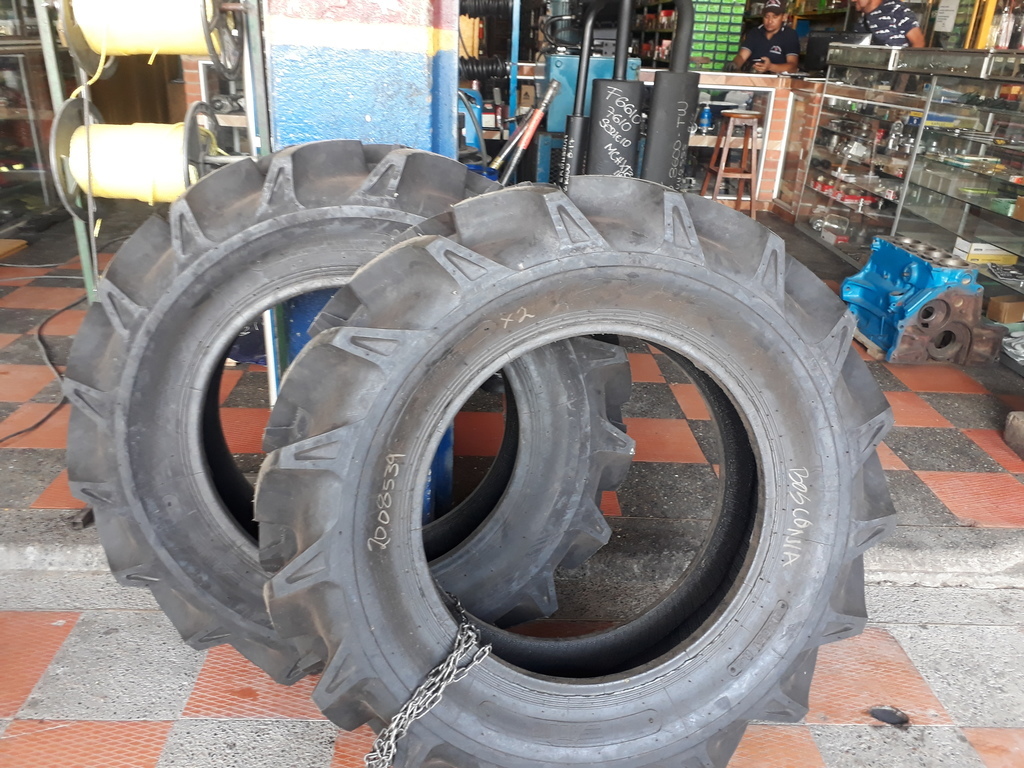 Llantas tacon bajo rin 24