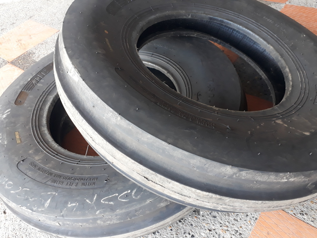 Llantas 750x16 con diomatico