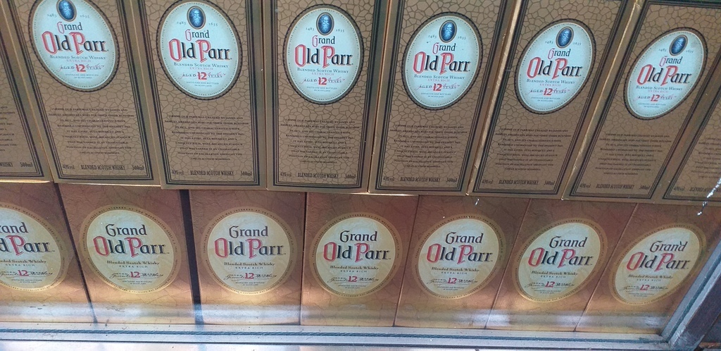 Whisky old parr botella