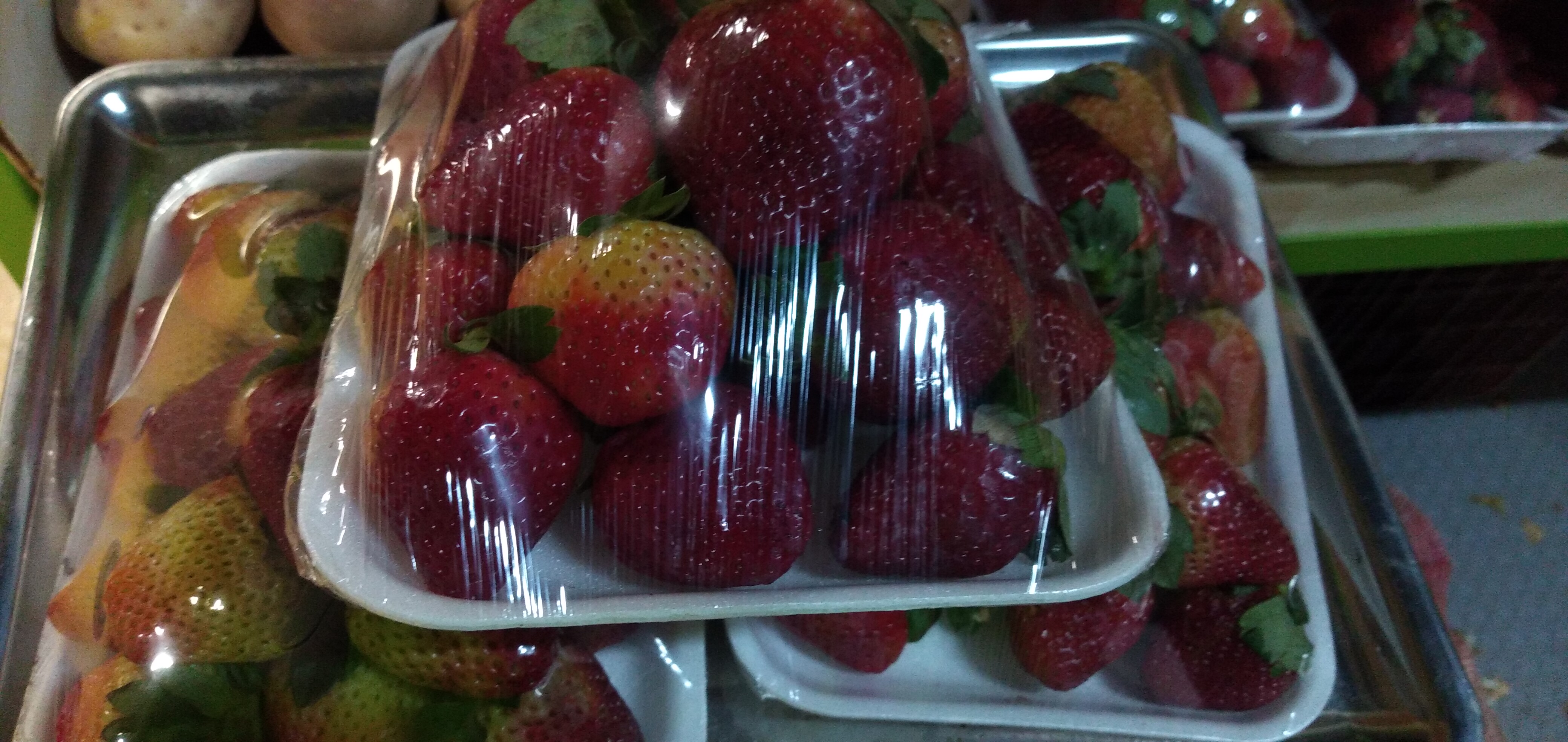 Fresa en bandeja