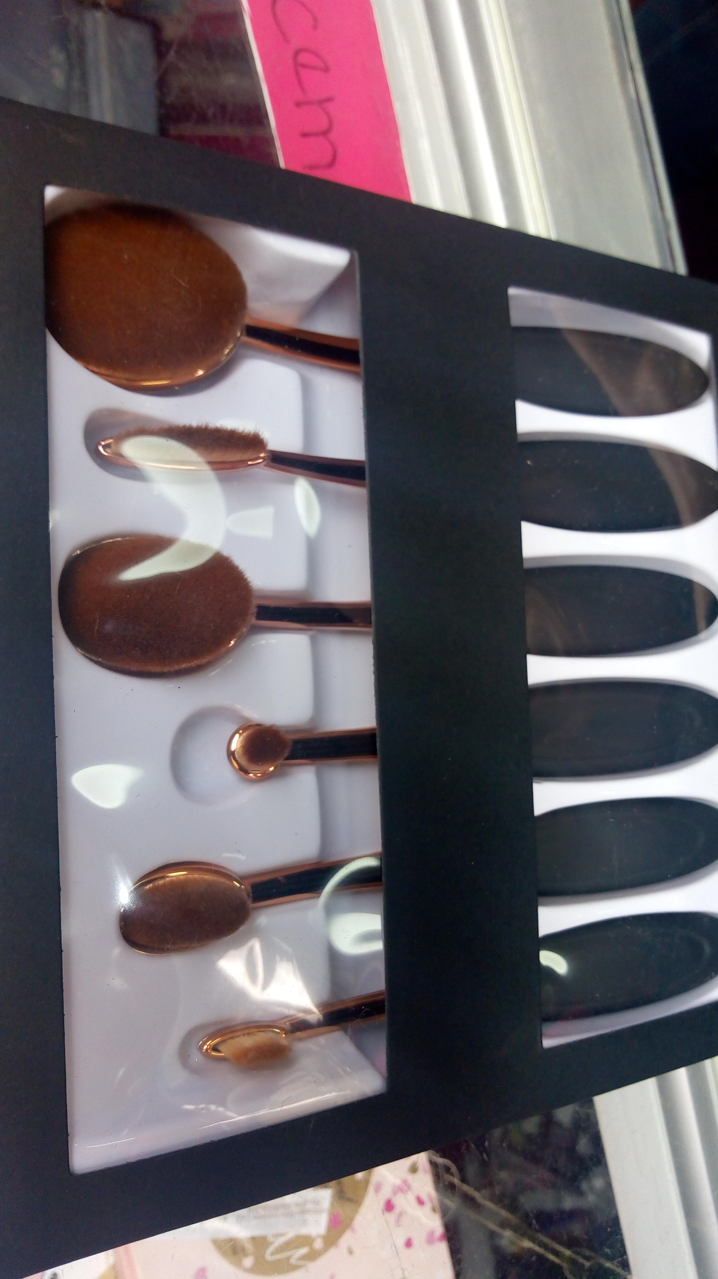 Brocha oval para base
